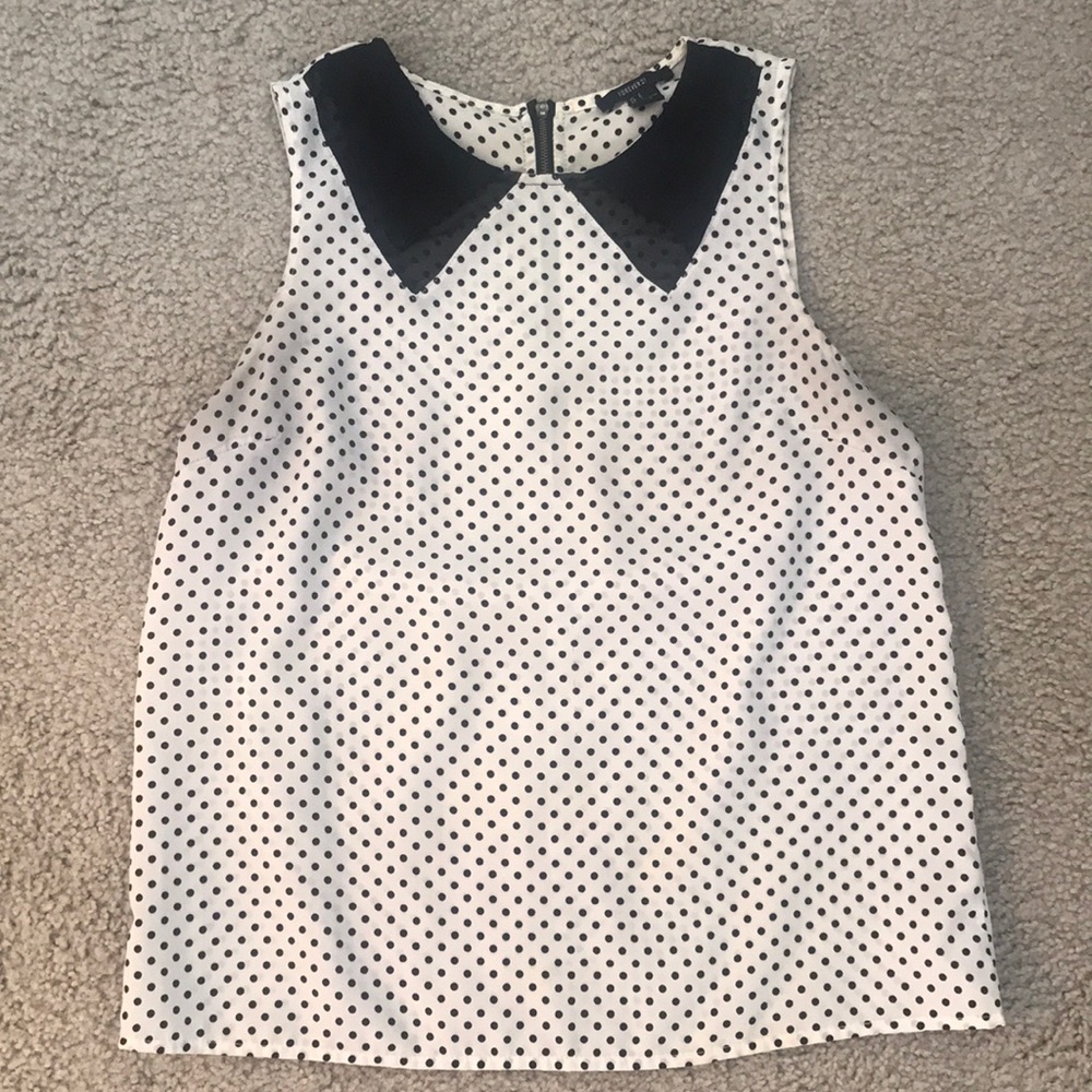 Black and White Polk-a-dot sleeveless Blouse
